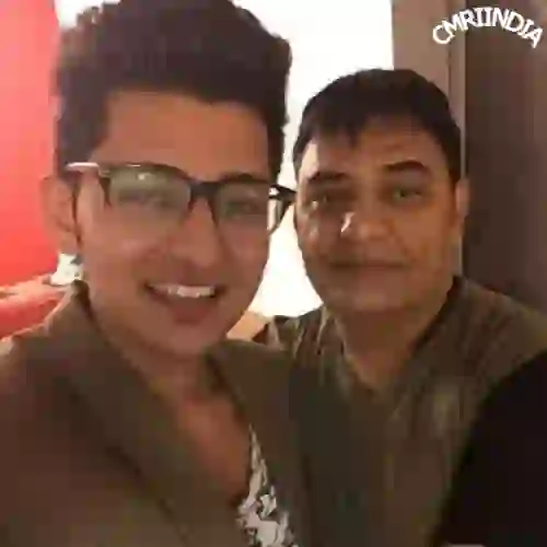 Darshan Raval with His Father