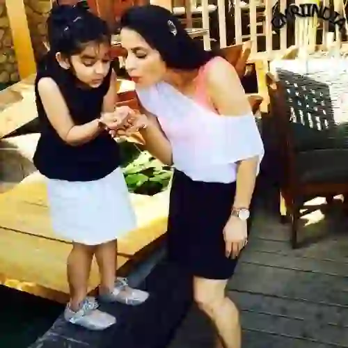 Dolly Sohi with Daughter