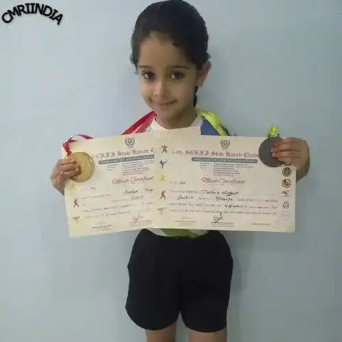 Deshna Dugad with Karate Certificate